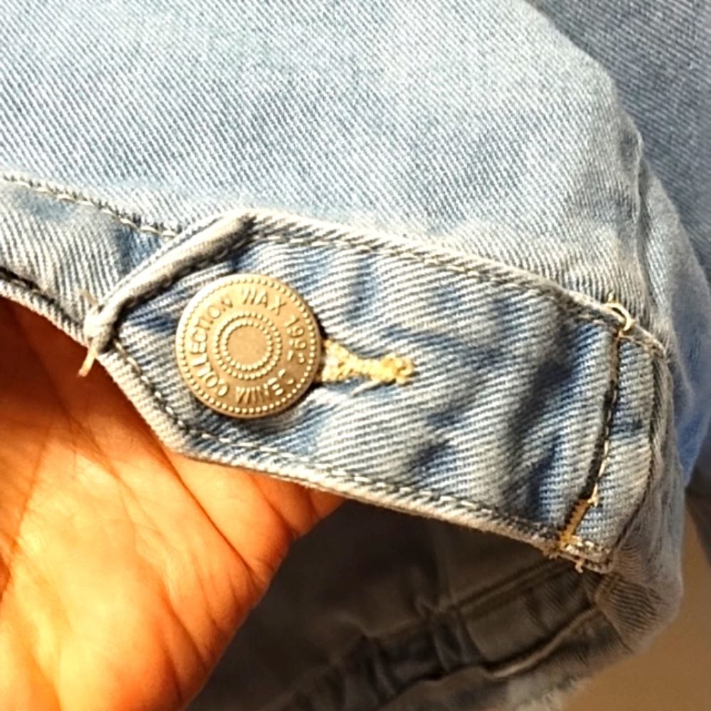 Distressed Denim Jacket (3X) - Picture 14 of 14